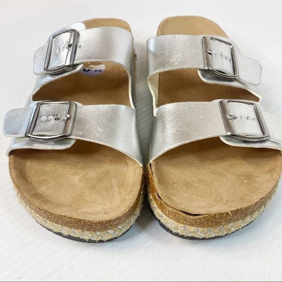 CL by Laundry Silver Slide Sandals 41 - Picture 4 of 8